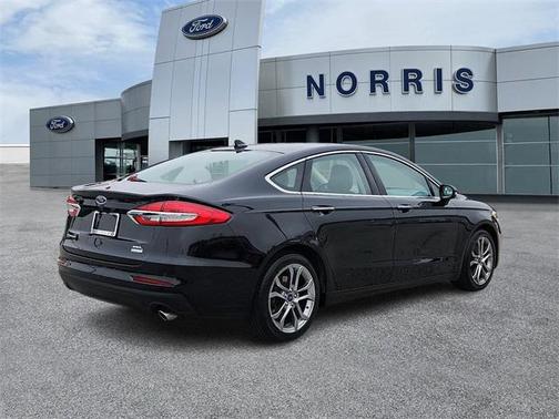 2019 Ford Fusion SEL
