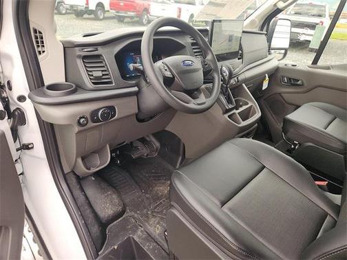 2026 Ford Transit-350 