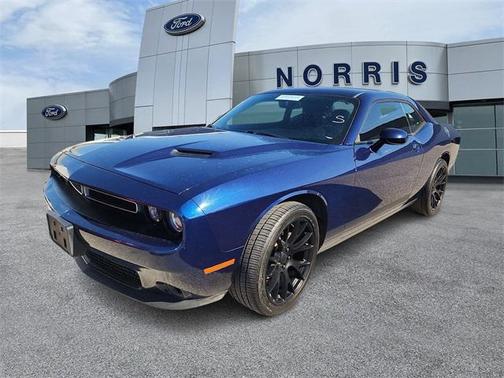 2017 Dodge Challenger SXT