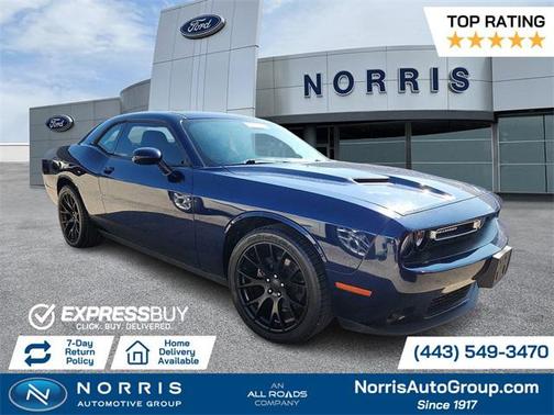 2017 Dodge Challenger SXT