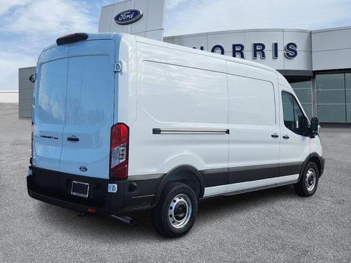 2026 Ford Transit-250 148 WB Medium Roof Cargo