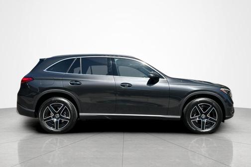 Graphite Gray Metallic 2026 Mercedes-Benz GLC 300 Base