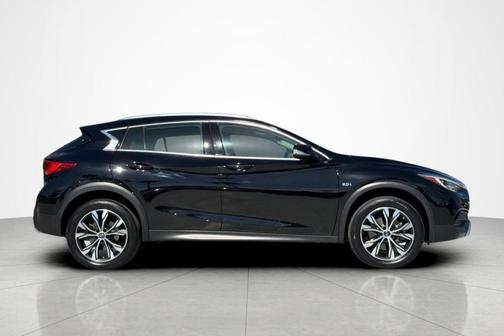 Black Obsidian 2018 INFINITI QX30 Luxury