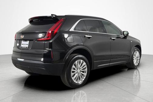 Black 2024 Cadillac XT4 Luxury