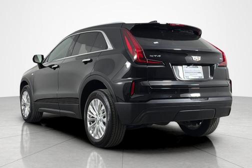 Black 2024 Cadillac XT4 Luxury