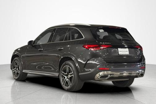 Graphite Gray Metallic 2027 Mercedes-Benz GLC 350e 4MATIC