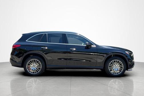 Black 2026 Mercedes-Benz GLC 300 Base