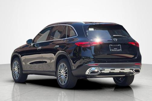 Black 2026 Mercedes-Benz GLC 300 Base