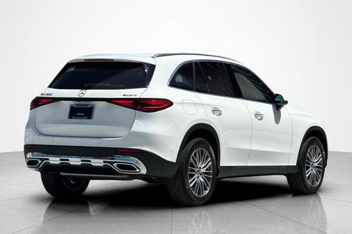 Polar White 2026 Mercedes-Benz GLC 300 Base 4MATIC