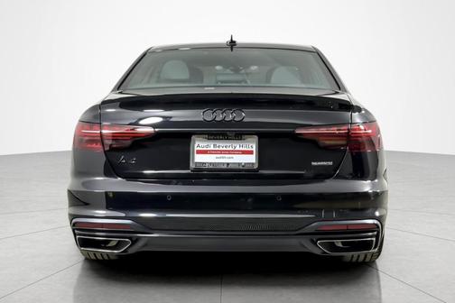 Mythos Black Metallic 2023 Audi A4 45 S line Premium Plus