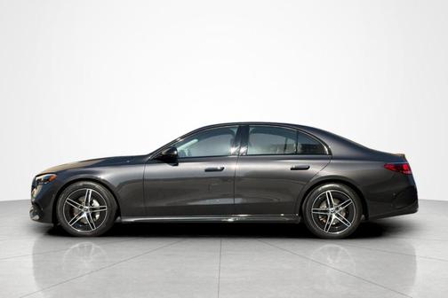Graphite Gray Metallic 2026 Mercedes-Benz E-Class E 350
