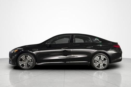 Midnight Black 2027 Mercedes-Benz CLA 220 Hybrid CLA 250+