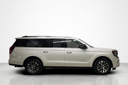 Oxford White 2025 Ford Expedition Max Platinum