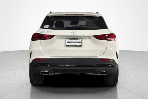 Polar White 2026 Mercedes-Benz GLA 250 Base