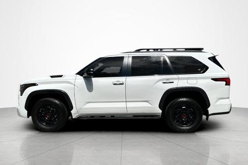 Ice 2025 Toyota Sequoia SR5