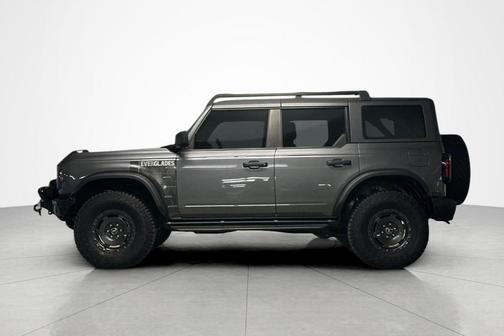 Carbonized Gray Metallic 2024 Ford Bronco Everglades