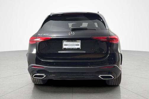 2023 Mercedes-Benz GLC 300 Base