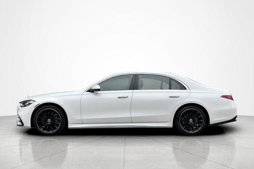 MANUFAKTUR Moonlight White Metallic 2026 Mercedes-Benz S-Class Base
