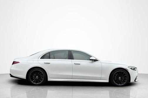 MANUFAKTUR Moonlight White Metallic 2026 Mercedes-Benz S-Class Base