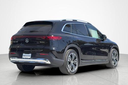 Obsidian Black Metallic 2026 Mercedes-Benz EQS 400 Base 4MATIC