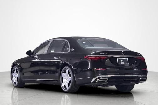 Obsidian Black Metallic 2026 Mercedes-Benz Maybach S 580 4MATIC