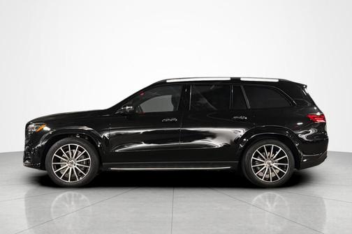 Obsidian Black Metallic 2026 Mercedes-Benz GLS 580 Base 4MATIC