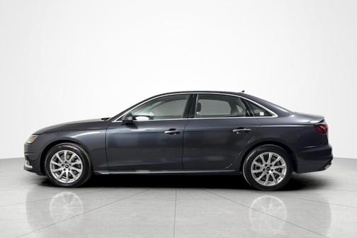 Manhattan Gray Metallic 2022 Audi A4 40 Premium