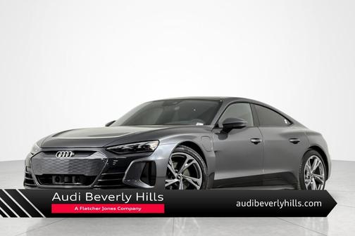 Daytona Gray Pearl Effect 2024 Audi e-tron GT Premium Plus