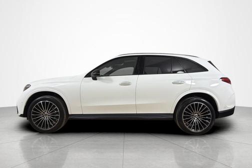 Polar White 2024 Mercedes-Benz GLC 300 Base 4MATIC