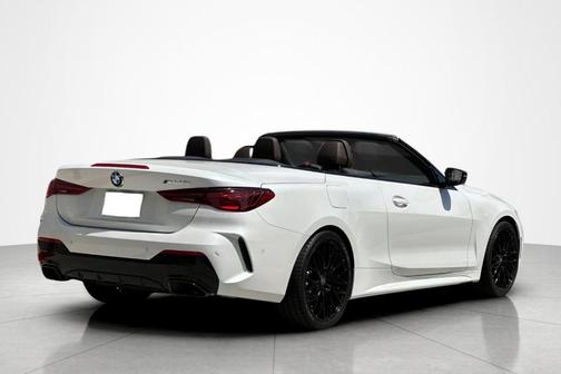 White 2026 BMW M440 i