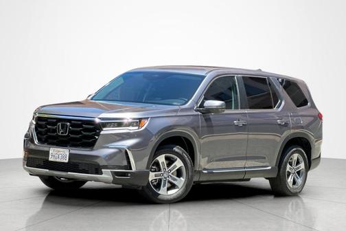 Gray 2025 Honda Pilot EX-L