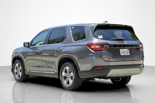 Gray 2025 Honda Pilot EX-L