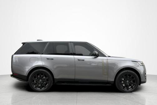 Eiger Grey 2025 Land Rover Range Rover P550e SE