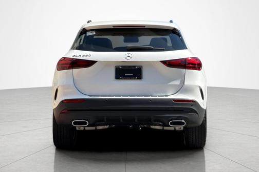 Polar White 2026 Mercedes-Benz GLA 250 Base