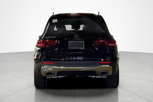 Midnight Black 2026 Mercedes-Benz GLB 250 Base
