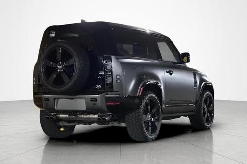 Carpathian Grey 2023 Land Rover Defender 90 Carpathian Edition