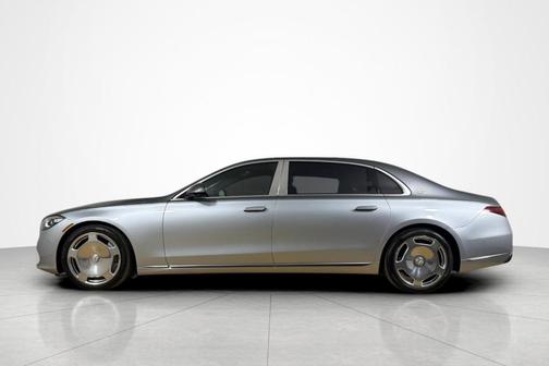 Cirrus Silver Metallic 2024 Mercedes-Benz Maybach S 580 4MATIC