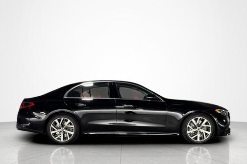 Black 2027 Mercedes-Benz E-Class E 450 4MATIC