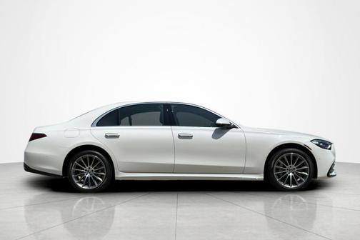 MANUFAKTUR Moonlight White Metallic 2026 Mercedes-Benz S-Class Base