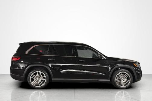 Obsidian Black Metallic 2026 Mercedes-Benz GLS 450 4MATIC