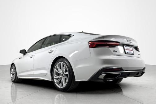 2022 Audi A5 40 Premium