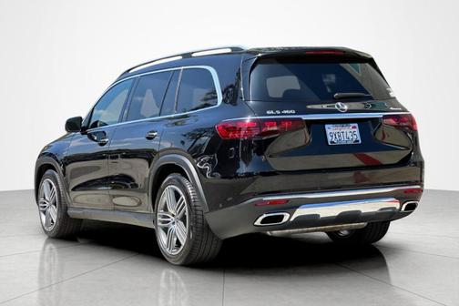 Obsidian Black 2026 Mercedes-Benz GLS 450 4MATIC