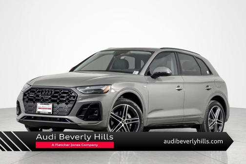 Chronos Gray Metallic 2023 Audi Q5 e 55 S line quattro Premium