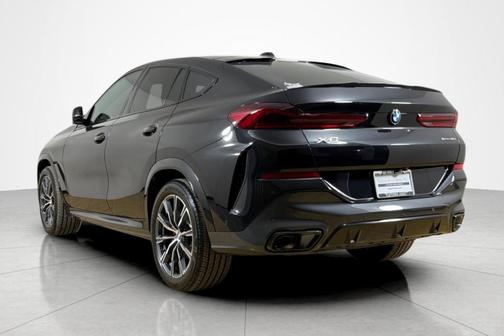 Black 2026 BMW X6 xDrive40i