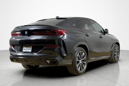 Black 2026 BMW X6 xDrive40i