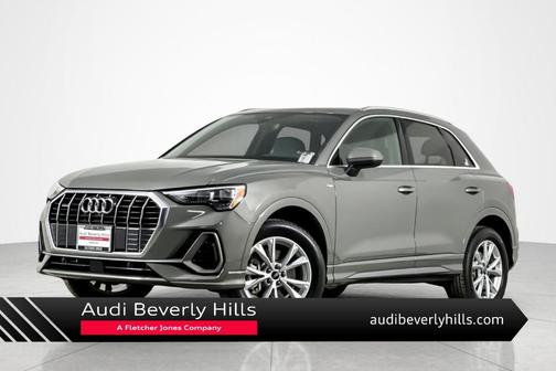 Chronos Gray Metallic 2022 Audi Q3 45 S line Premium