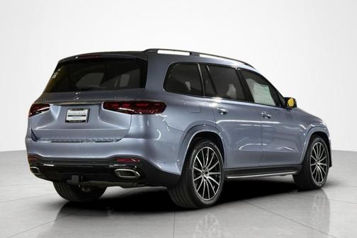 Cote d'Azur Light Blue Metallic 2026 Mercedes-Benz GLS 580 Base 4MATIC
