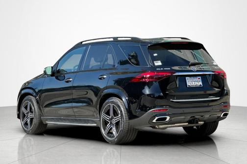 Black 2026 Mercedes-Benz GLE 450 4MATIC