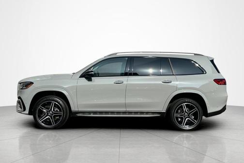 Alpine Green 2026 Mercedes-Benz GLS 450 4MATIC