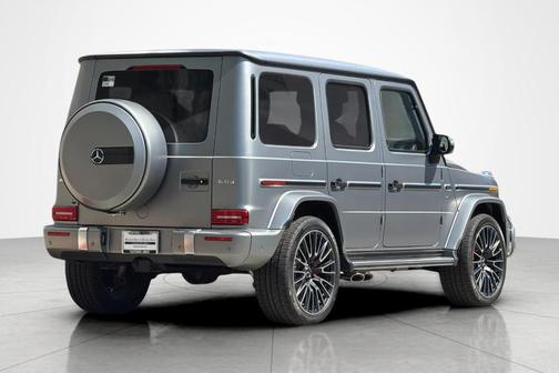 Platinum 2022 Mercedes-Benz AMG G 63 4MATIC